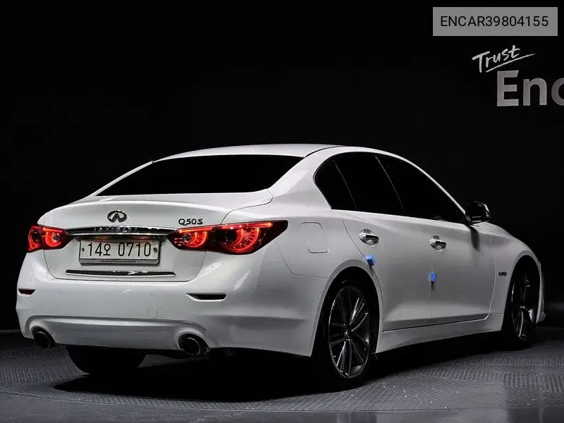 Q50 3.5 Hybrid Essence VIN: ENCAR39804155 Lot: 39804155