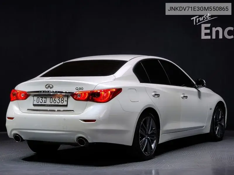 Q50 2.2D Premium VIN: JNKDV71E3GM550865 Lot: 39035477