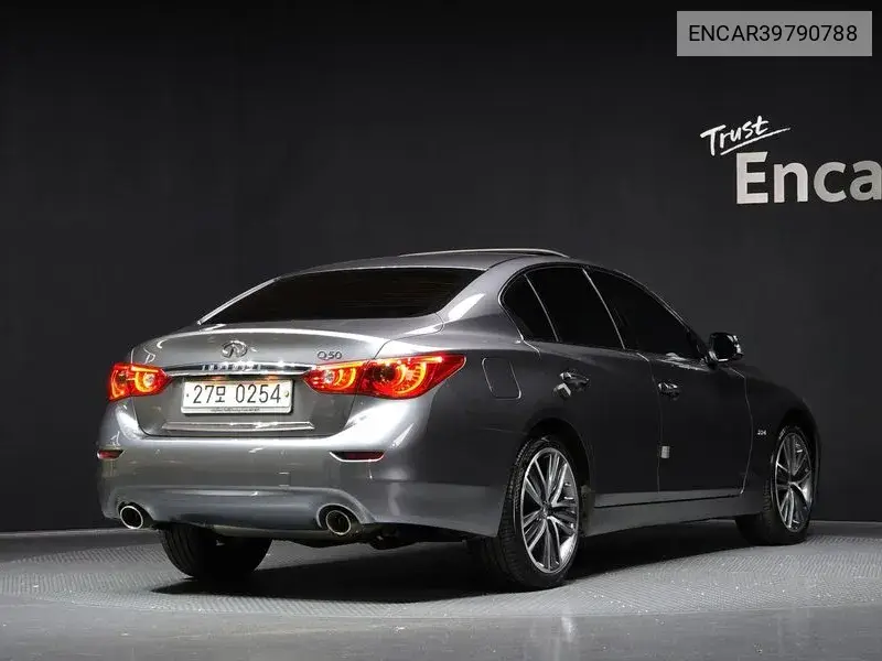 Q50 2.2D Premium VIN: ENCAR39790788 Lot: 39790788