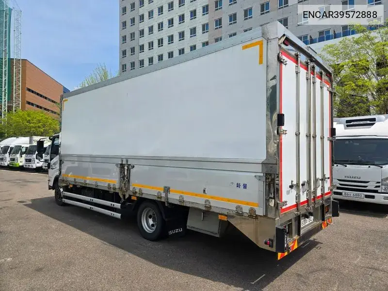 Elf Wing Body 3.5 Tons VIN: ENCAR39572888 Lot: 39572888
