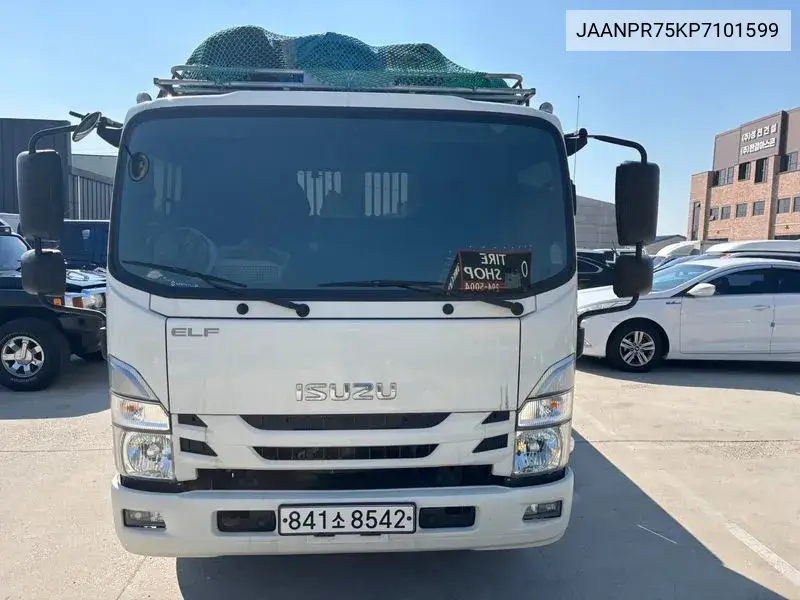 Elf Cargo Truck 3.5 Tons VIN: JAANPR75KP7101599 Lot: 39269875