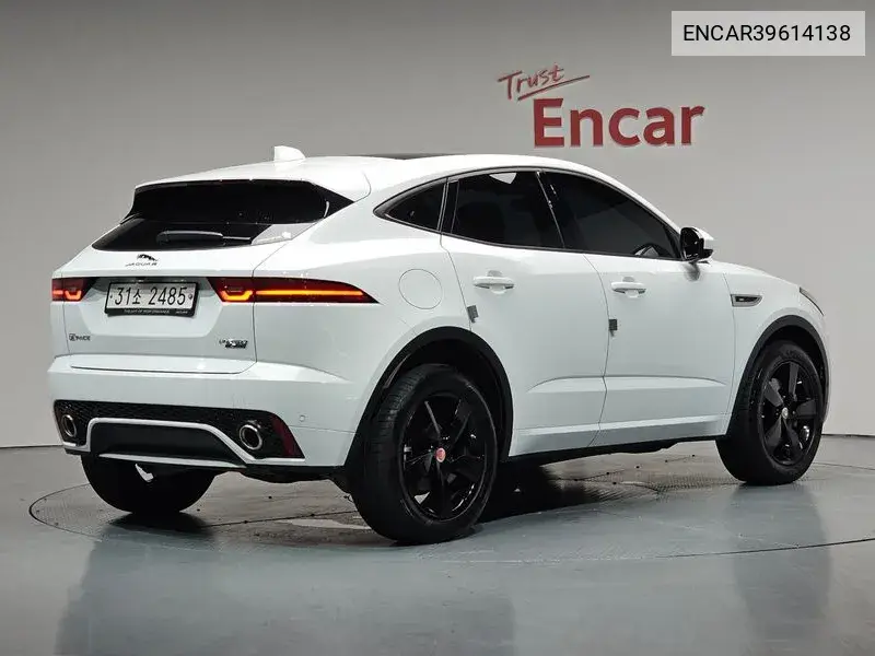 E-Pace P250 R-Dynamic Se VIN: ENCAR39614138 Lot: 39614138