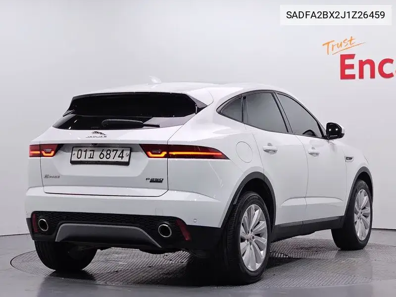 E-Pace P250 Se VIN: SADFA2BX2J1Z26459 Lot: 39813410