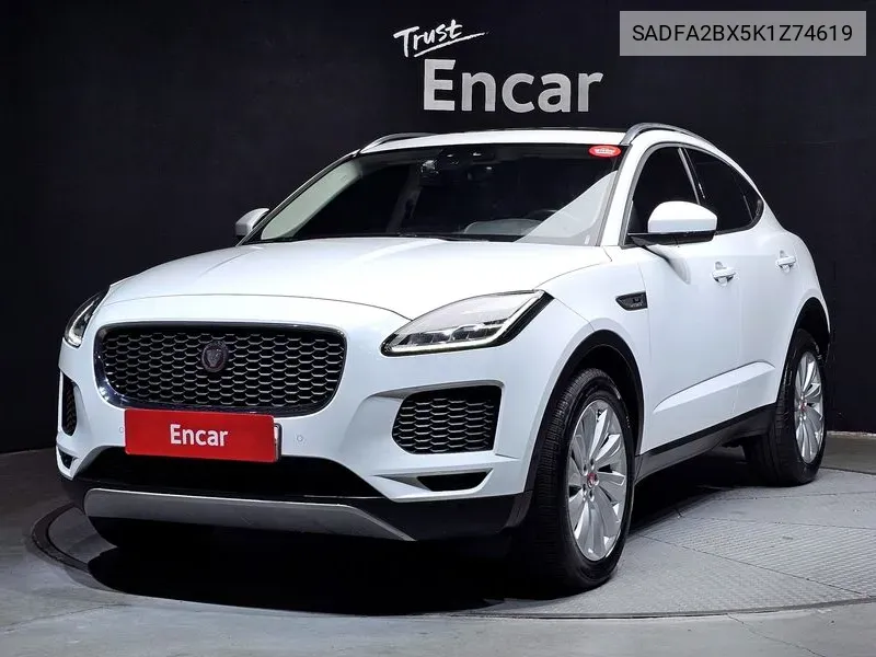 E-Pace P250 Se VIN: SADFA2BX5K1Z74619 Lot: 38837946
