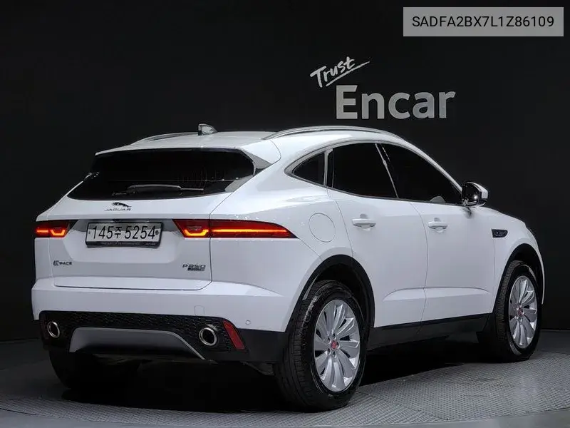 E-Pace P250 Se VIN: SADFA2BX7L1Z86109 Lot: 39958660
