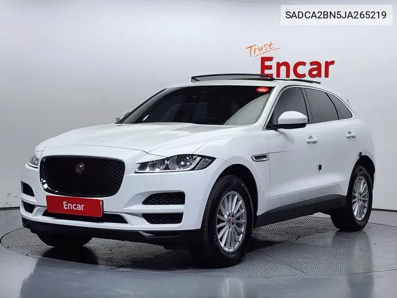 F-Pace 20D Prestige VIN: SADCA2BN5JA265219 Lot: 39220095