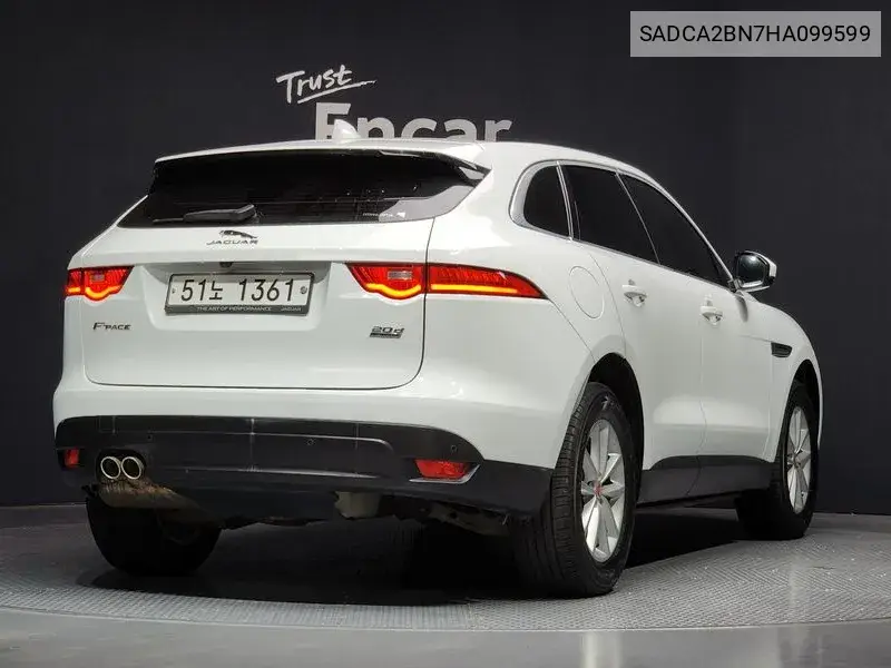 F-Pace 20D Portfolio VIN: SADCA2BN7HA099599 Lot: 39286141