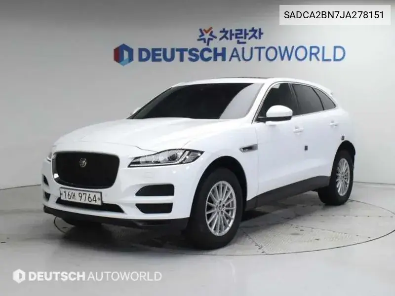 F-Pace 20D Prestige VIN: SADCA2BN7JA278151 Lot: 39511765