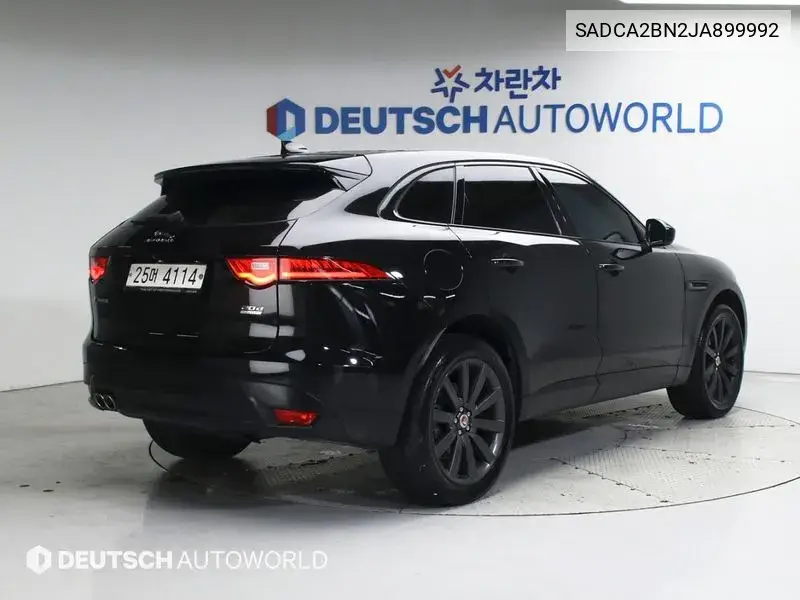 F-Pace 20D Prestige VIN: SADCA2BN2JA899992 Lot: 40055833