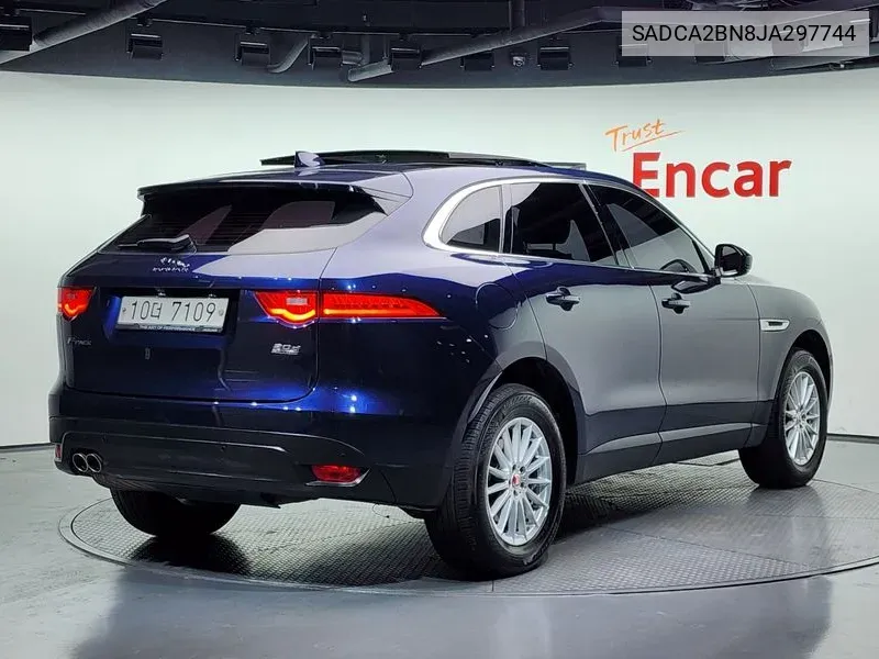 F-Pace20D Prestige VIN: SADCA2BN8JA297744 Lot: 38859251