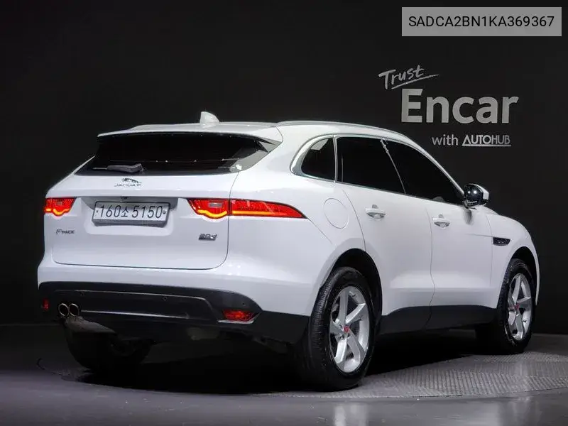 F-Pace 20D Prestige VIN: SADCA2BN1KA369367 Lot: 39465089
