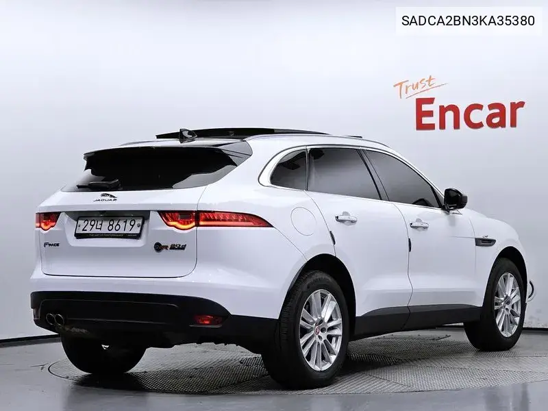 F-Pace 20D Portfolio VIN: SADCA2BN3KA35380 Lot: 39631535