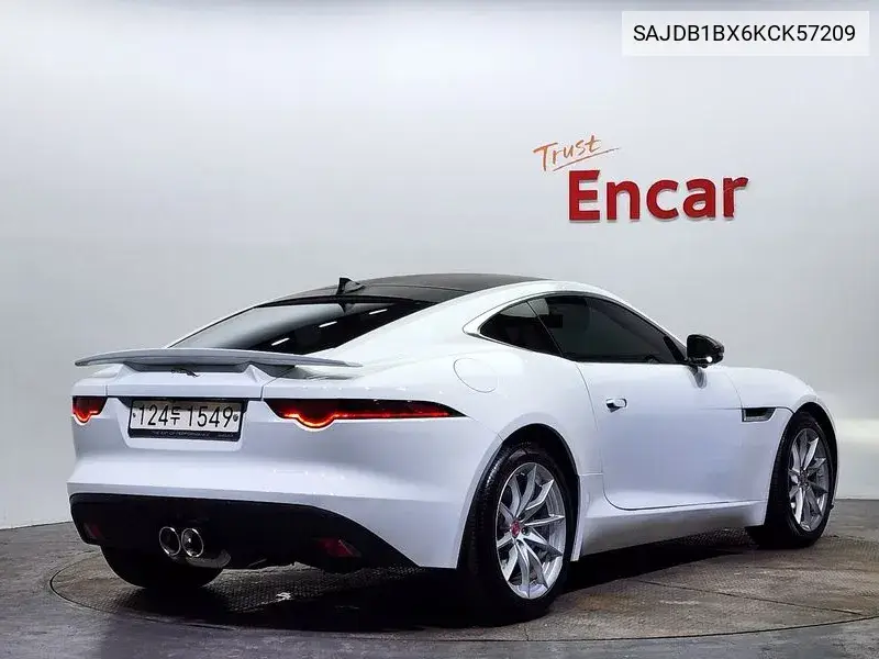 F-Type P300 Coupe X152 VIN: SAJDB1BX6KCK57209 Lot: 39054936