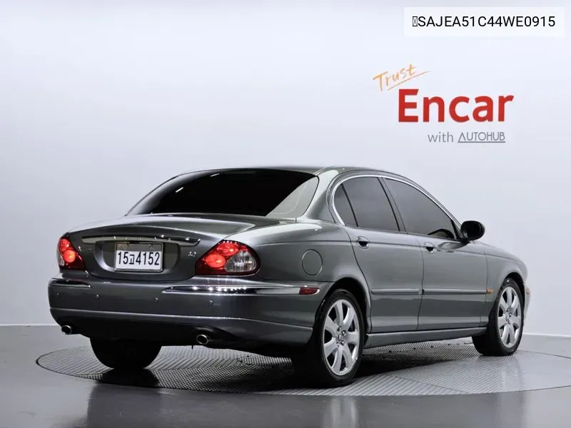 Jaguar X-Type 3.0 VIN: 	SAJEA51C44WE0915 Lot: 38423478