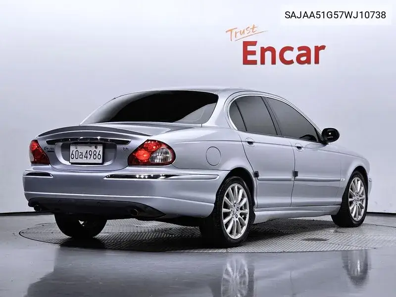 X-Type 3.0 VIN: SAJAA51G57WJ10738 Lot: 40012263