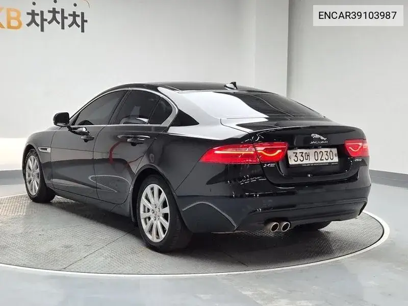 Xe 20D Prestige VIN: ENCAR39103987 Lot: 39103987