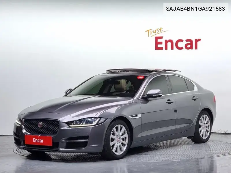 Xe 20D Prestige VIN: SAJAB4BN1GA921583 Lot: 40023250