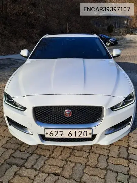 Xe 20D R Sports VIN: ENCAR39397107 Lot: 39397107