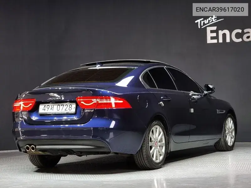 Xe 20D Prestige VIN: ENCAR39617020 Lot: 39617020