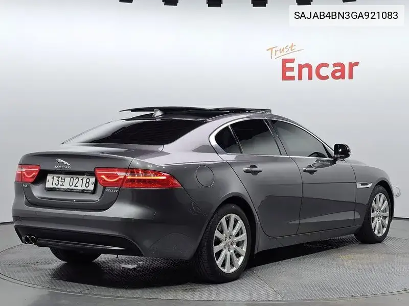 Xe 20D Prestige VIN: SAJAB4BN3GA921083 Lot: 39708537