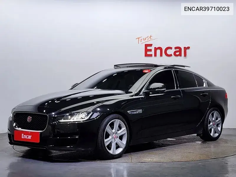 Xe 20D Portfolio VIN: ENCAR39710023 Lot: 39710023