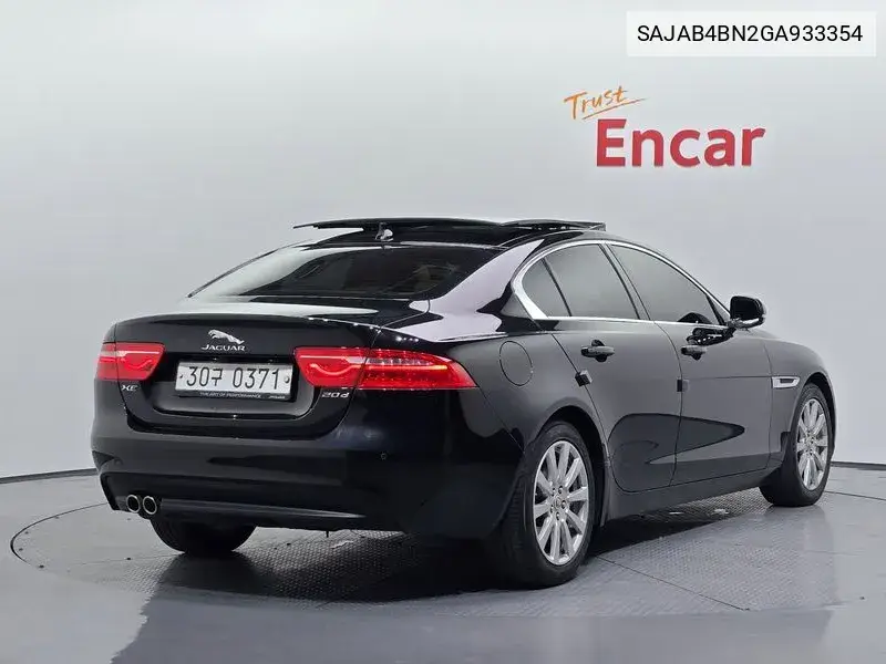 Xe 20D Prestige VIN: SAJAB4BN2GA933354 Lot: 39851776