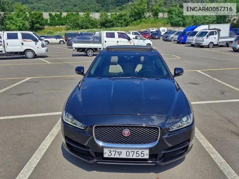 Xe 20D Prestige VIN: ENCAR40057716 Lot: 40057716