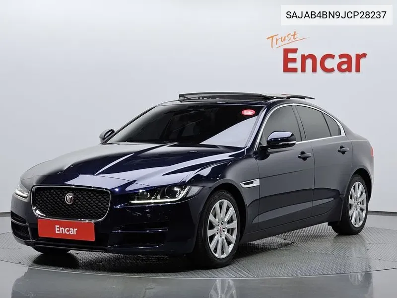 Xe 20D Prestige VIN: SAJAB4BN9JCP28237 Lot: 38194562