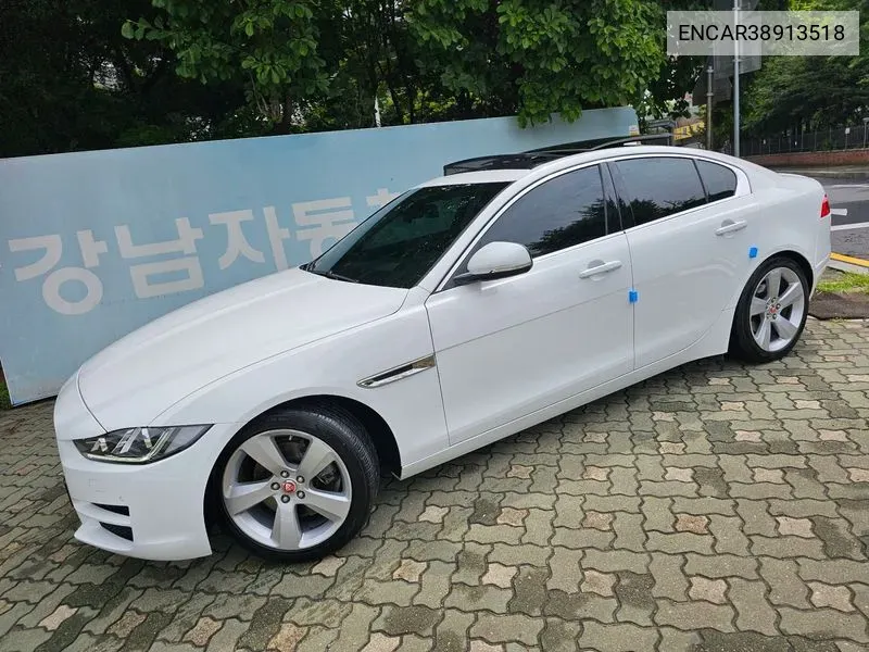 Xe20D Portfolio VIN: ENCAR38913518 Lot: 38913518