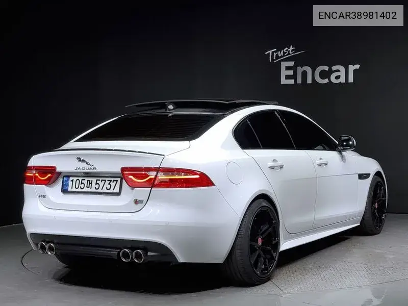 Xe 20D R Sports VIN: ENCAR38981402 Lot: 38981402