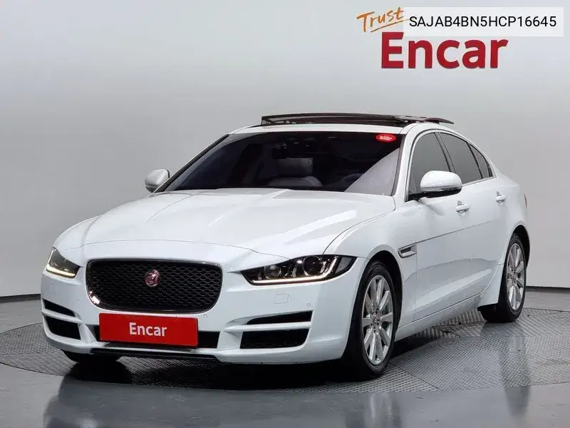 Xe 20D Prestige VIN: SAJAB4BN5HCP16645 Lot: 39148467