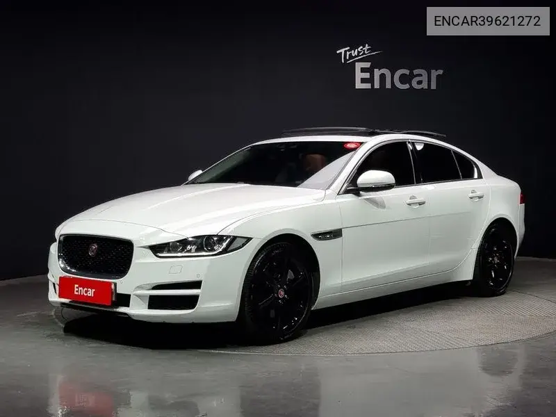 Xe 20D Portfolio Awd VIN: ENCAR39621272 Lot: 39621272