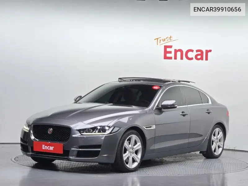 Xe 20D Portfolio Awd VIN: ENCAR39910656 Lot: 39910656