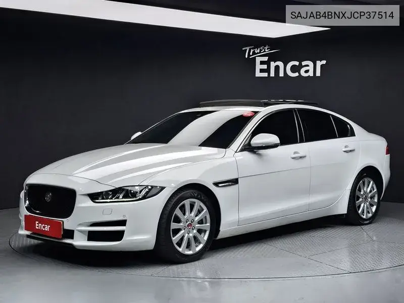 Xe 20D Prestige VIN: SAJAB4BNXJCP37514 Lot: 39253386