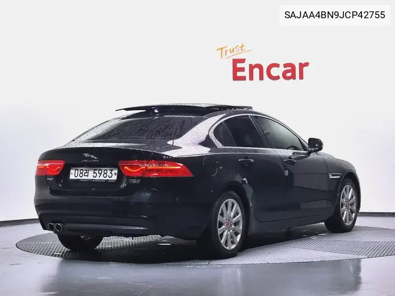 Xe 20D Prestige Awd VIN: SAJAA4BN9JCP42755 Lot: 39900692