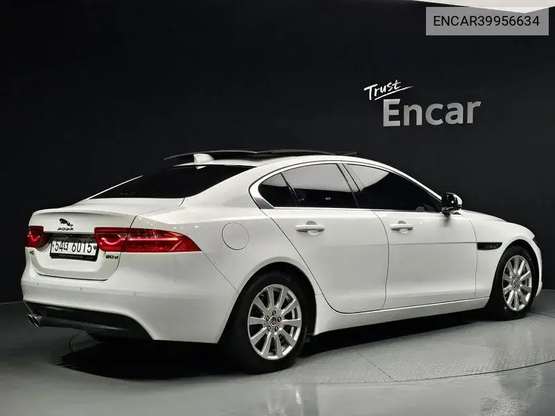 Xe 20D Prestige VIN: ENCAR39956634 Lot: 39956634