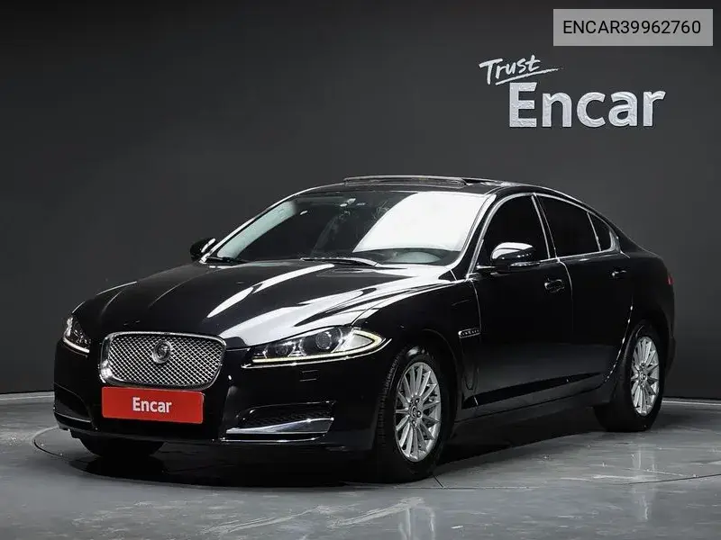 New Xf 2.2D Luxury X250 VIN: ENCAR39962760 Lot: 39962760