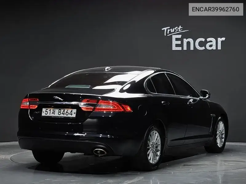 New Xf 2.2D Luxury X250 VIN: ENCAR39962760 Lot: 39962760