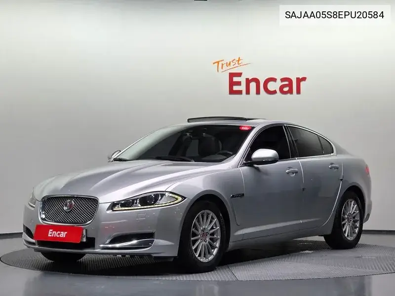 New Xf 2.0 Luxury X250 VIN: SAJAA05S8EPU20584 Lot: 39995269