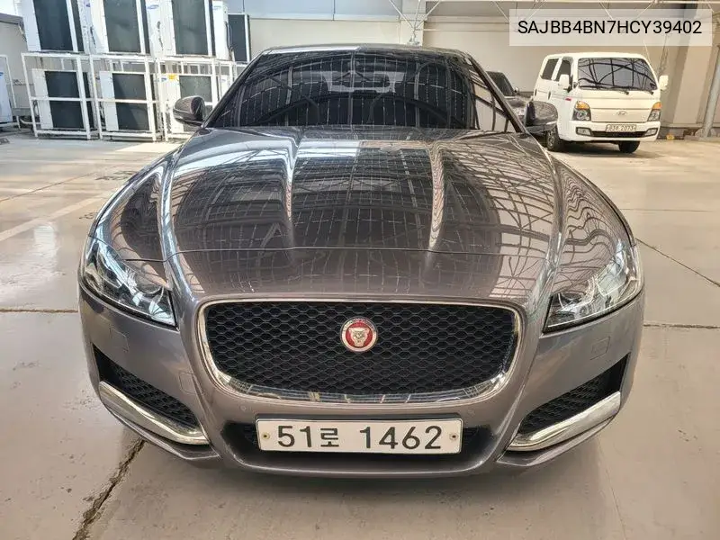 Xf (X260) 20D Prestige VIN: SAJBB4BN7HCY39402 Lot: 39788526