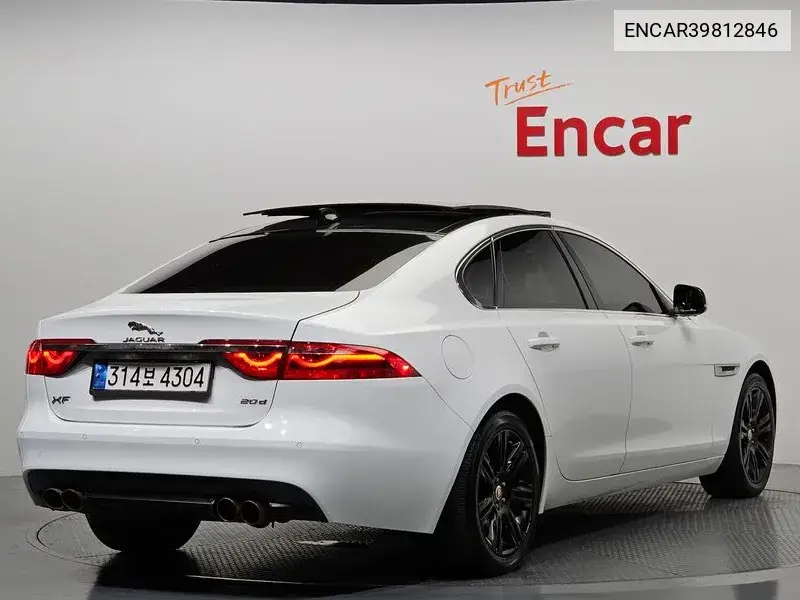 Xf (X260) 20D Portfolio Awd VIN: ENCAR39812846 Lot: 39812846
