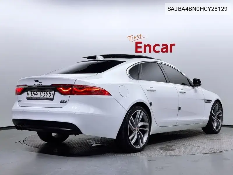 Xf (X260) 20D Prestige Awd VIN: SAJBA4BN0HCY28129 Lot: 40144227
