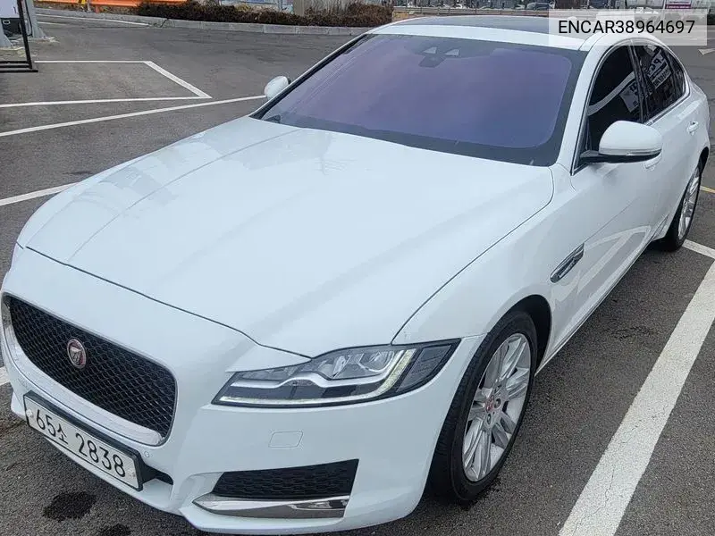 Xf (X260) 20D Prestige VIN: SAJBB4BNXHCY40799 Lot: 38964697