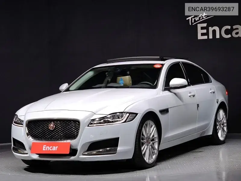 Jaguar Xf 20D Portfolio Awd, 2017 VIN: ENCAR39693287 Lot: 39693287