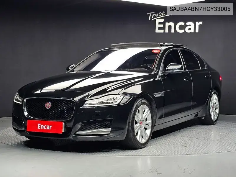 Xf (X260) 20D Portfolio Awd VIN: SAJBA4BN7HCY33005 Lot: 39913840