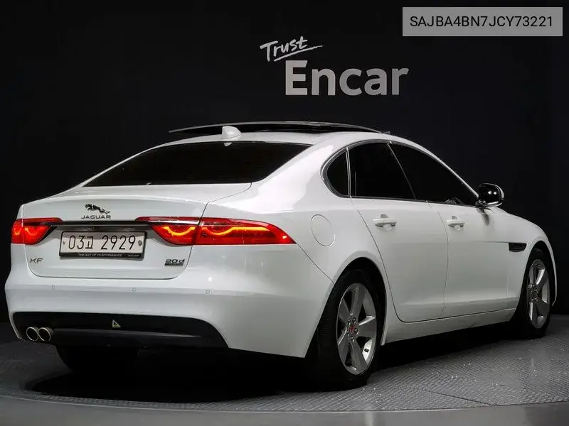 Xf (X260) 20D Prestige Awd VIN: SAJBA4BN7JCY73221 Lot: 39590846