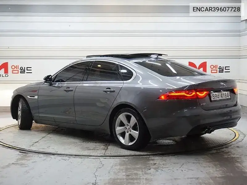 Xf (X260) 20D Prestige VIN: ENCAR39607728 Lot: 39607728
