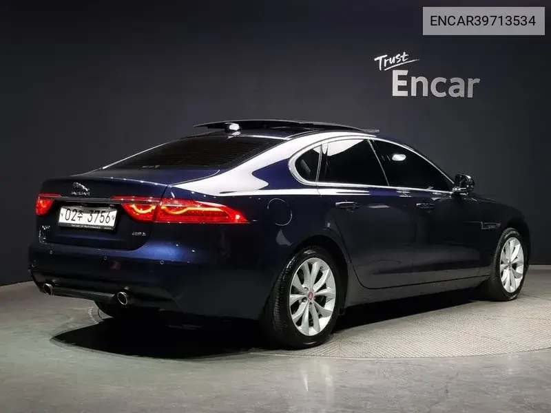 Jaguar Xf 25T Portfolio, 2019 VIN: ENCAR39713534 Lot: 39713534
