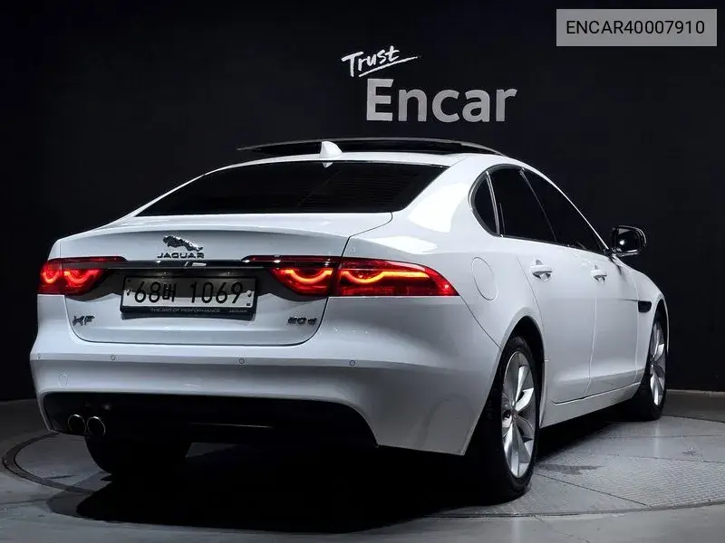 Xf (X260) 20D Portfolio VIN: ENCAR40007910 Lot: 40007910