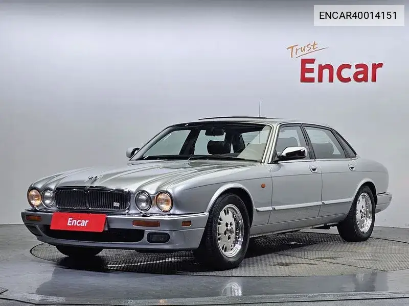Xj-6 3.2 X300 VIN: ENCAR40014151 Lot: 40014151
